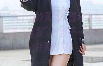 “爱丝，Sofia的天地，图集中有你念念不忘的无圣光幽影”，但不一定能找到通往那的门