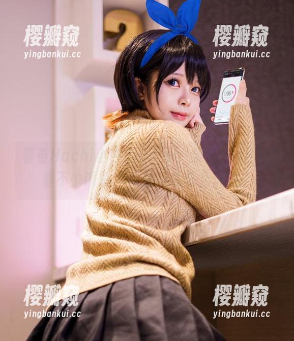 看看Hachi小芭的Reze，果然cos中藏着不少诱惑，要么下载要么沉默。