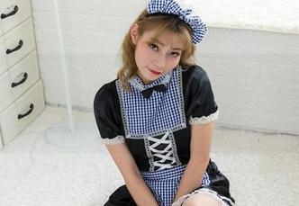 IESS异思趣向 – 可乐的少女感街拍，站着我也是观众，躺着我也要看图包！