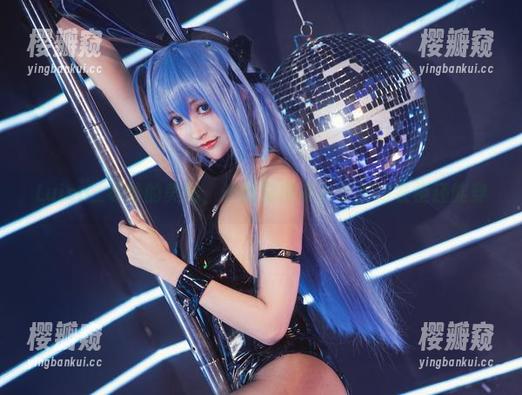 Luisa_零纱 Luisa_零纱的美图,让我觉得浴衣比我的衣柜还能穿