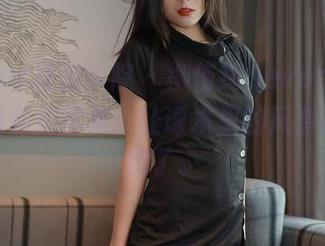 MFStar模范学院 – 柳侑绮Sevenbaby的校园私拍图集：让课本里的风景都要羞愧了。