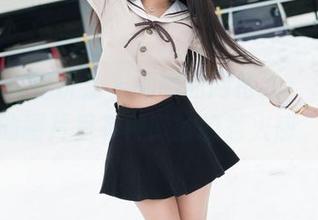 MiStar魅妍社 – 细腻的网格纹，Sukki的图片里有种微妙的惹火感。