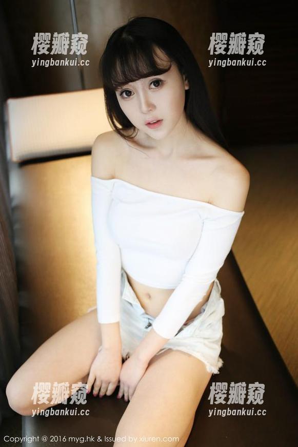 MyGirl美媛馆-SOLO-尹菲 MyGirl美媛馆 - 泳池对话:SOLO-尹菲的精选集,关于水与灵魂的轻松聊
