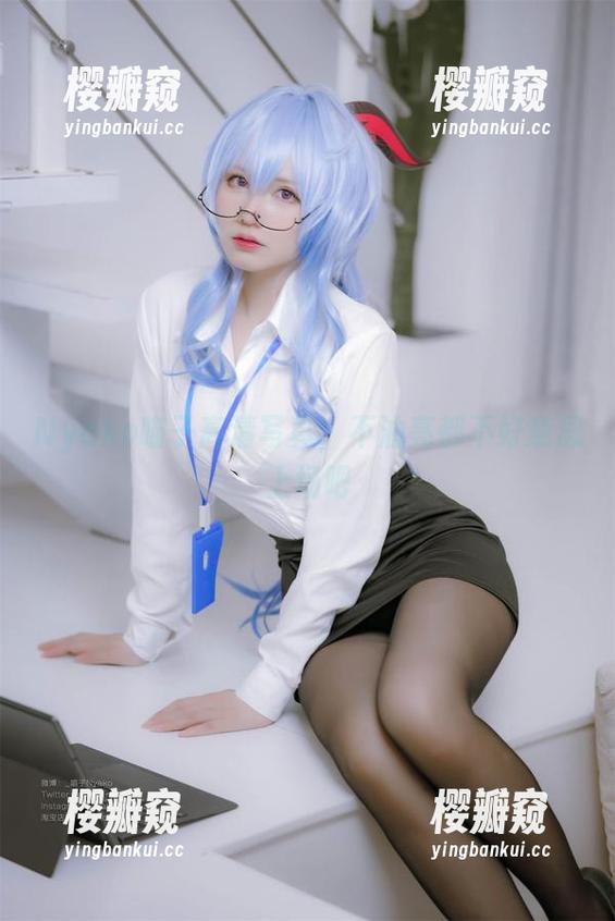 Nyako喵子 Nyako喵子高清写真,不油亮都不好意思上场吧