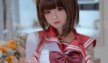 Quan冉有点饿的最新礼服作品集，寻味而来，却发现只有眼睛在“饱”“养”～