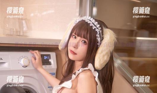 花火与星穹：Quan冉有点饿的写真，真的有点让人“有点饿”了