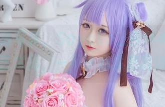 看这高清写真，Sayako＿今年4岁的腿就像艺术品，一不小心就把我迷住了