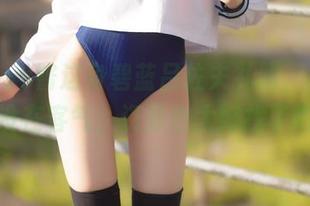 Tomoyo酱这身碧蓝吕佐夫礼服，美图根本没在客气，资源也太好找了吧。