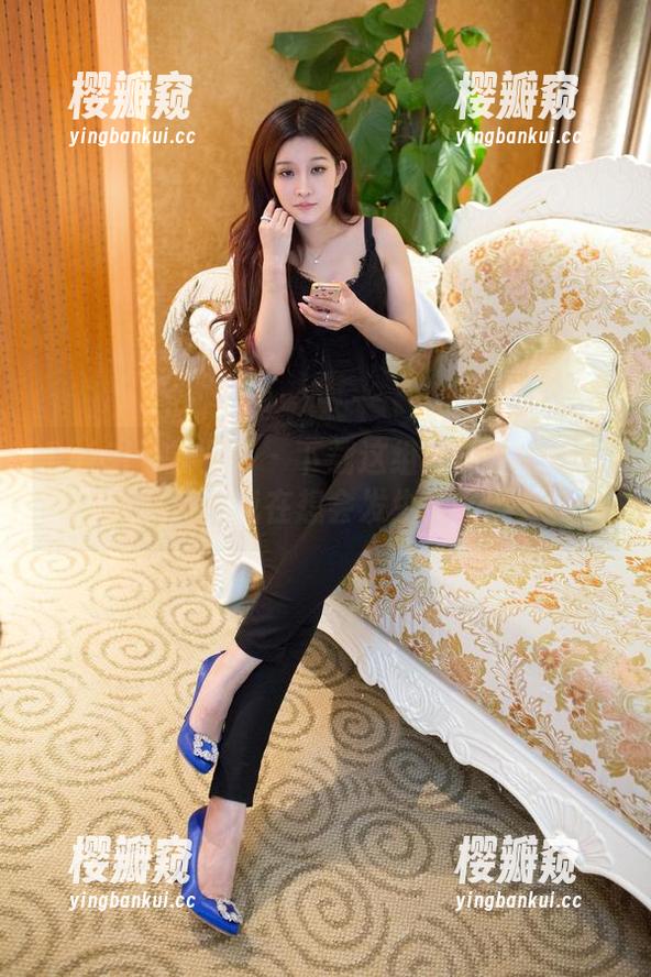 TuiGirl推女郎-松果儿 TuiGirl推女郎 - 下载这组松果儿的万圣节图片,我在想会发生什么呢?