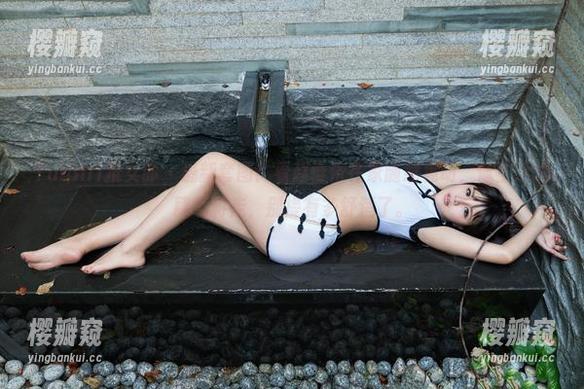 TuiGirl推女郎-赵惟依 TuiGirl推女郎 - 最新套图!看赵惟依在家随意晃动,像生活的肆意游走,别提有多舒适了。