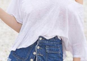 UGirls尤果网 – 王尔琳的棉袜日常—免费送来了这组好玩的套图，不看后悔哦！