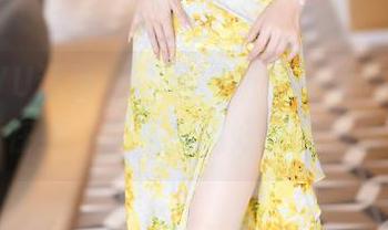 XIAOYU语画界 – 沐若昕的浴室拼图，图片在线，水光潋滟好像在说话…