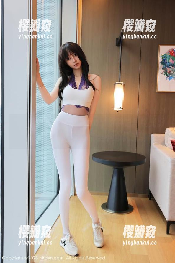 Xiuren秀人网-Candy糖糖 Xiuren秀人网 - Candy糖糖的萦绕光影:原图精选,日常里小心机满满