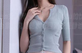 Xiuren秀人网 – 星小兔Meetu的比基尼写真合集，究竟是水花四溅还是静谧沙滩？