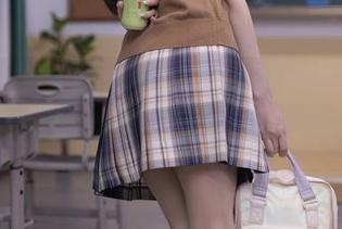 Xiuren秀人网 – 看！免费领取李佳芮Cherie的校园照片，朋友圈都在求你转发！
