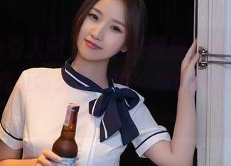Xiuren秀人网 – 巴厘岛旅拍，鱼子酱Fish你到底是怎么收拾的？怎么我就拍不出这种感觉。