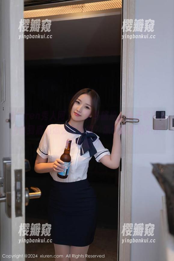 Xiuren秀人网-鱼子酱Fish Xiuren秀人网 - 巴厘岛旅拍,鱼子酱Fish你到底是怎么收拾的?怎么我就拍不出这种感觉。