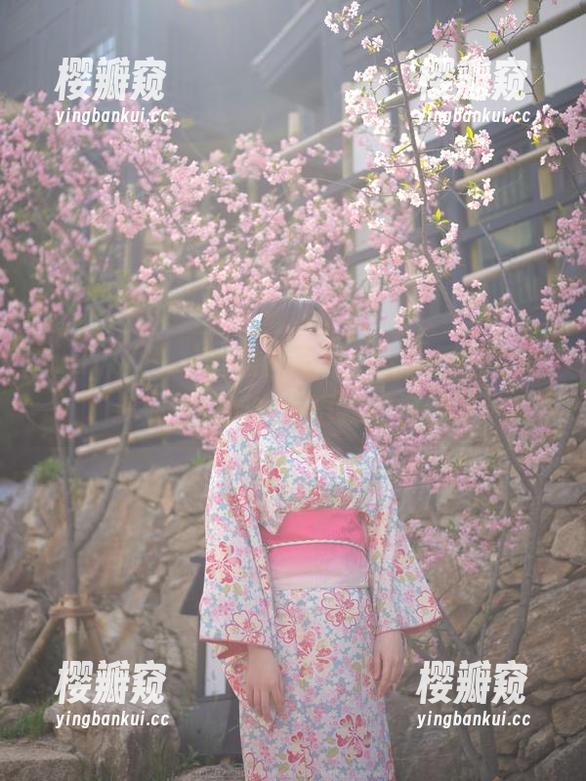wuyo(우요)的黑白写真，哇，里面的每一处细节都在挑逗我的视线。