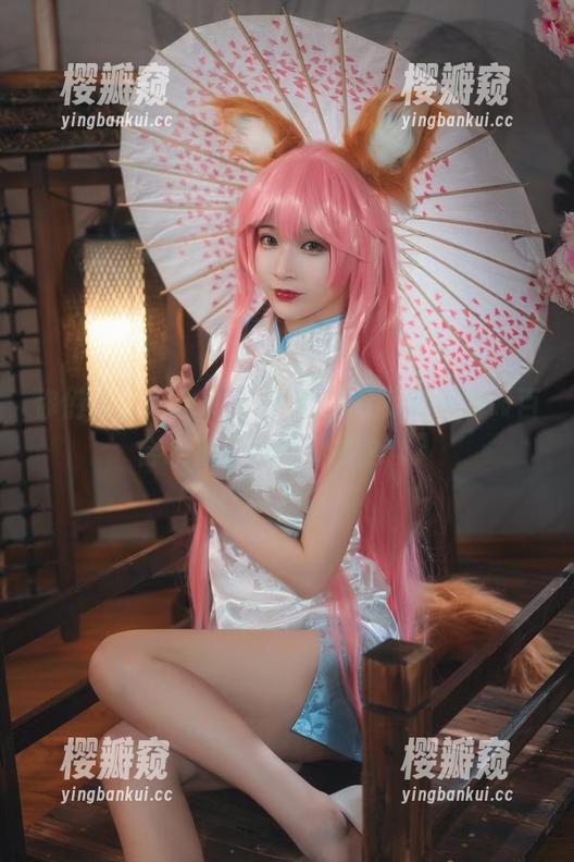 w百合欧皇子w 你们说,这组艾莲·乔的图片,算不算w百合欧皇子w的巅峰之作?