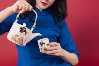 丽柜 – vicky的双人私房图包，带你领略不一样的“亲密”！