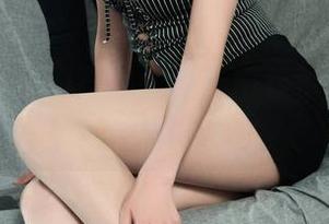 丽柜 – 让我们穿越圣光走向佳怡的吊带合集吧