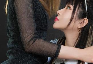 丽柜 – 双生花？兔子的写真全集里，花开得比爱情还热烈！