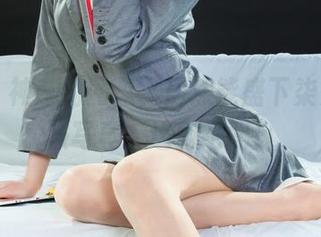丽柜 – 神奇的网盘，居然能盛下柒柒的礼服写真，这俩绝配！