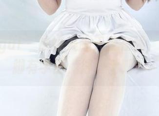 丽柜ligui – 迪娅美脚天使在线，如果美脚有学历，得博士吧？