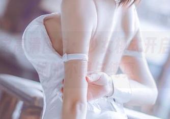 乖乖衣宝高清图包：少女模式开启，发现她的不羁与纯真
