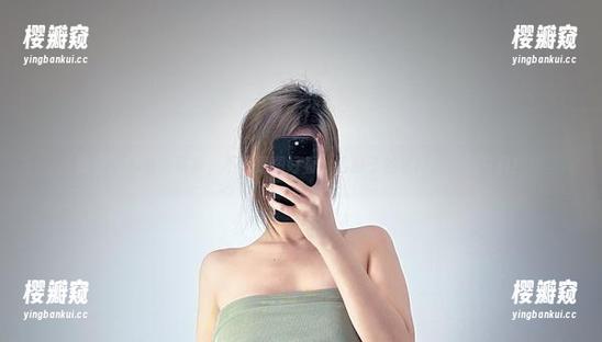 乙醇子 微密圈 - 最新写真,不只是图好看,乙醇子的绣花内内超有料!