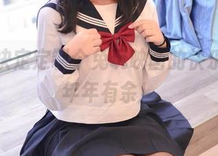 今天我决定定制个兔玩映画的快乐，让它年年有余！