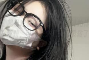 微密圈 – 我已经被可爱的肉巴的私拍作品“可爱”俘获，可能未来几天都没救了！