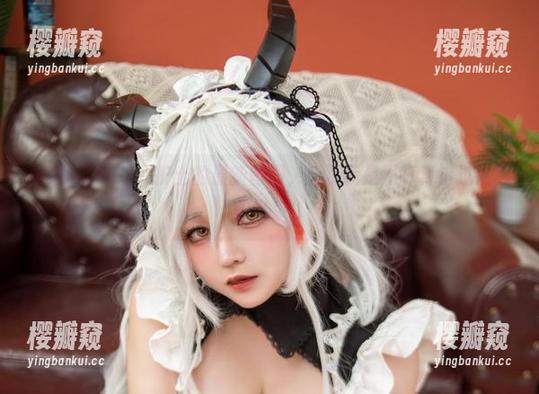 咔喵KANEKO 咔喵KANEKO护士的最新图册,反正我是不打算错过这医美风采!