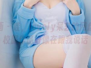 喵糖映画 – 哇，lovely呆玄的网盘里这件校服作品好像在跟我说话