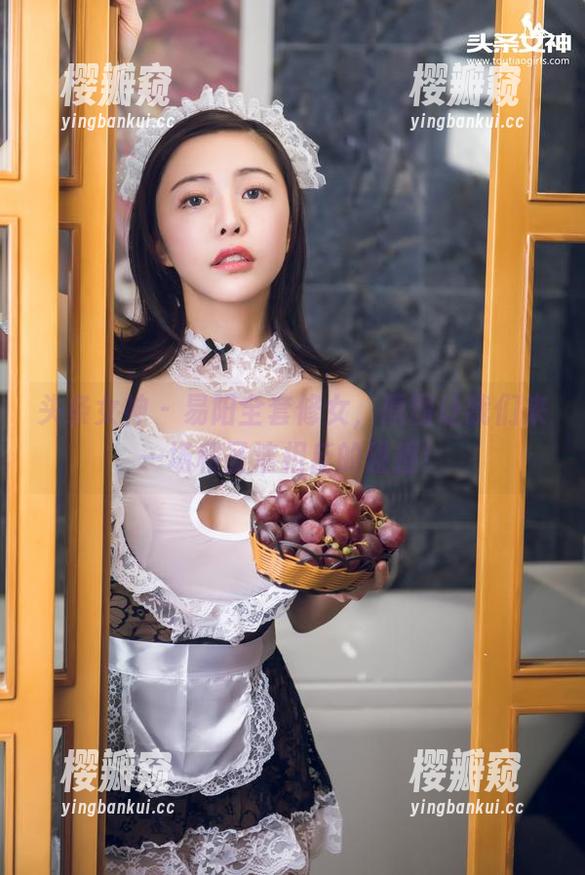 头条女神-易阳 头条女神 - 易阳全套修女,原图让我们来一场和圣洁相反的碰撞!