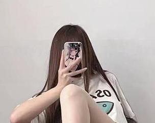 微密圈 – 眼镜有了婉柔yyyy的加持，不喷都难，当她在镜头前闪亮，分享她的写真吧！