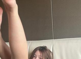 微密圈 – 看小优优子的死库水合集，水波一荡，仿佛又听到了蝉鸣。