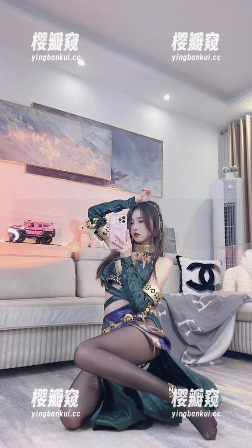 小小奶瓶儿 精选小小奶瓶儿,迦南的每一张都是“你看不见的地方”