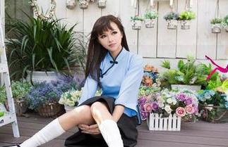 尤果网 – 孙晚桐新图集，白裙，看来风吹草动就能撩起一段小情思。