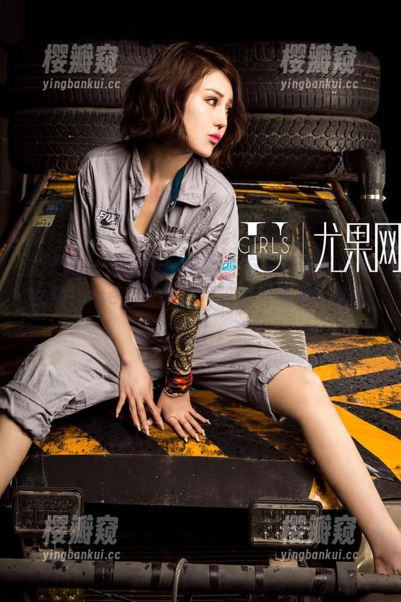 尤果网-方子萱 尤果网 - 高清美图集合!方子萱教科书式女神Pose,快来膜拜这位‘女神’级博主!