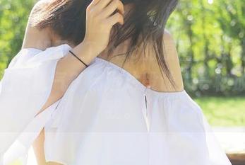 尤蜜荟 – 妲己_Toxic的原图，谁说女神就不能接地气？精选片段让人一秒放飞自我。