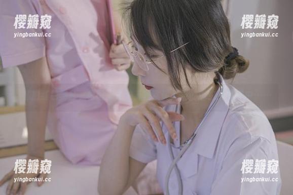 岛田云溪 私拍红色舞台,岛田云溪的资源就像无声的邀约,迷惑中……
