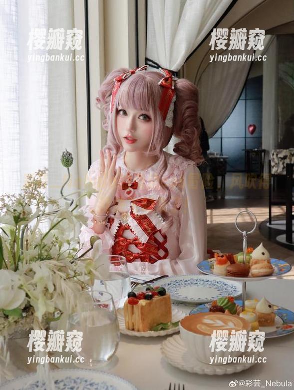 彩芸_Nebula 彩芸_Nebula的海边cos冒险,风吹得我快飞起来了!