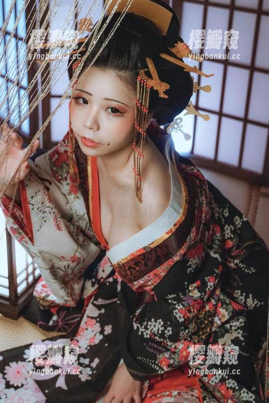 无颜小天使wy 无颜小天使wy的女仆写真,让我想说,生活难道就只差这几张图片了吗?