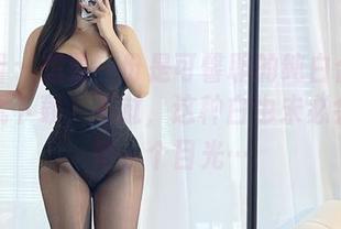 微密圈 – 想要一份是可馨耶的纯白合集？现在就下载，不过，这种白也未必会打动每一个目光…