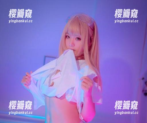 是青水的酸奶，作品里有太多只能用“哇塞”来形容的图片！