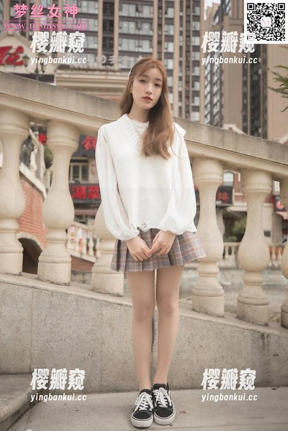 梦丝女神 - 总是想起苏柔的眼镜，精选作品集：与众不同的视域！