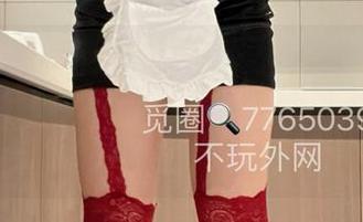 微密圈 – 最新图集：楚楚不吃鱼的连体衣，穿上后仿佛想让人多看两眼的那种尴尬感。