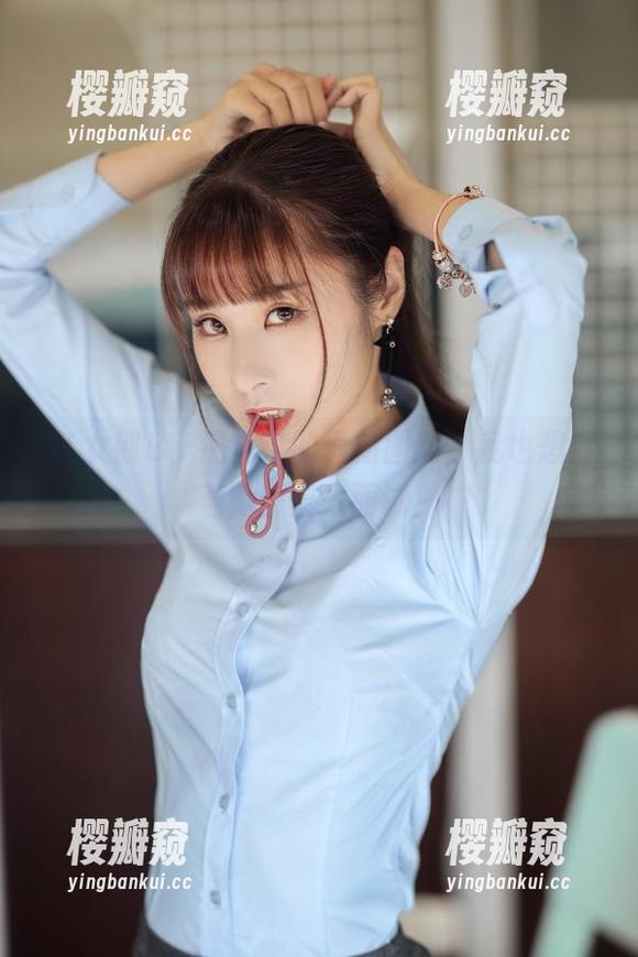 泥泥汝 OL女郎B,泥泥汝的最新图册,我也想穿着她那套去面试!