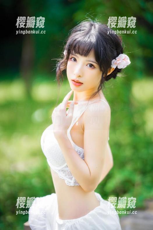 清水由乃 这一张,清水由乃呼之欲出的美脚壁纸,我的眼睛快要被闪瞎!